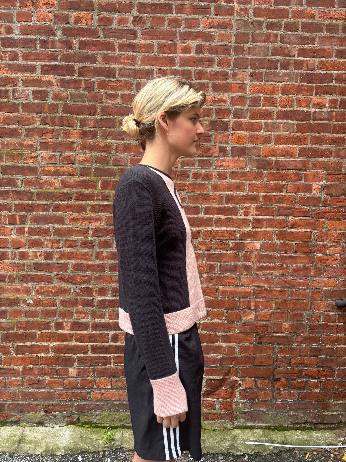 LIZZY SWEATER